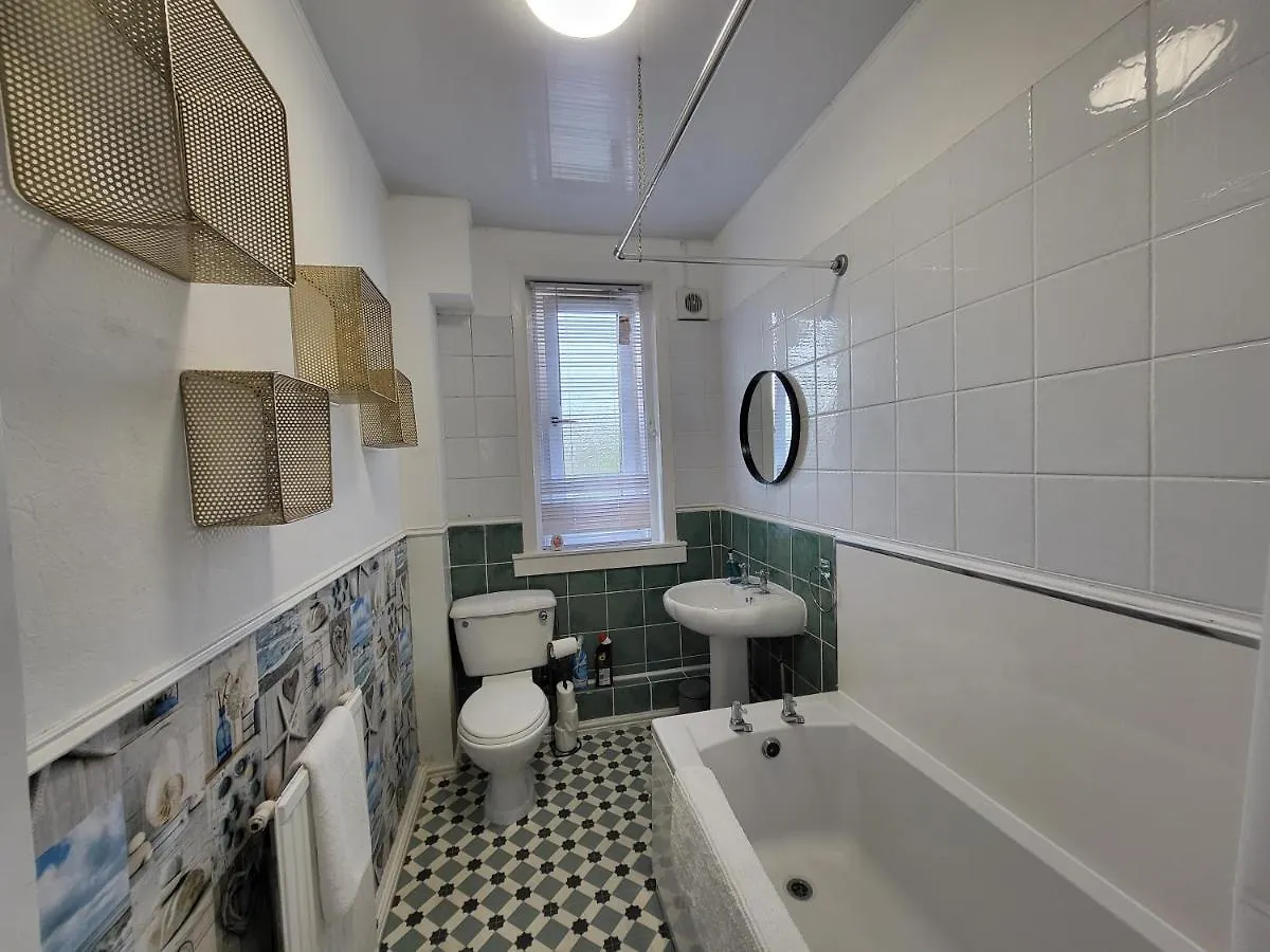 4 Bedrooms Apartment By Sensational Stay Short Lets & Serviced Accommodation Edinburgh