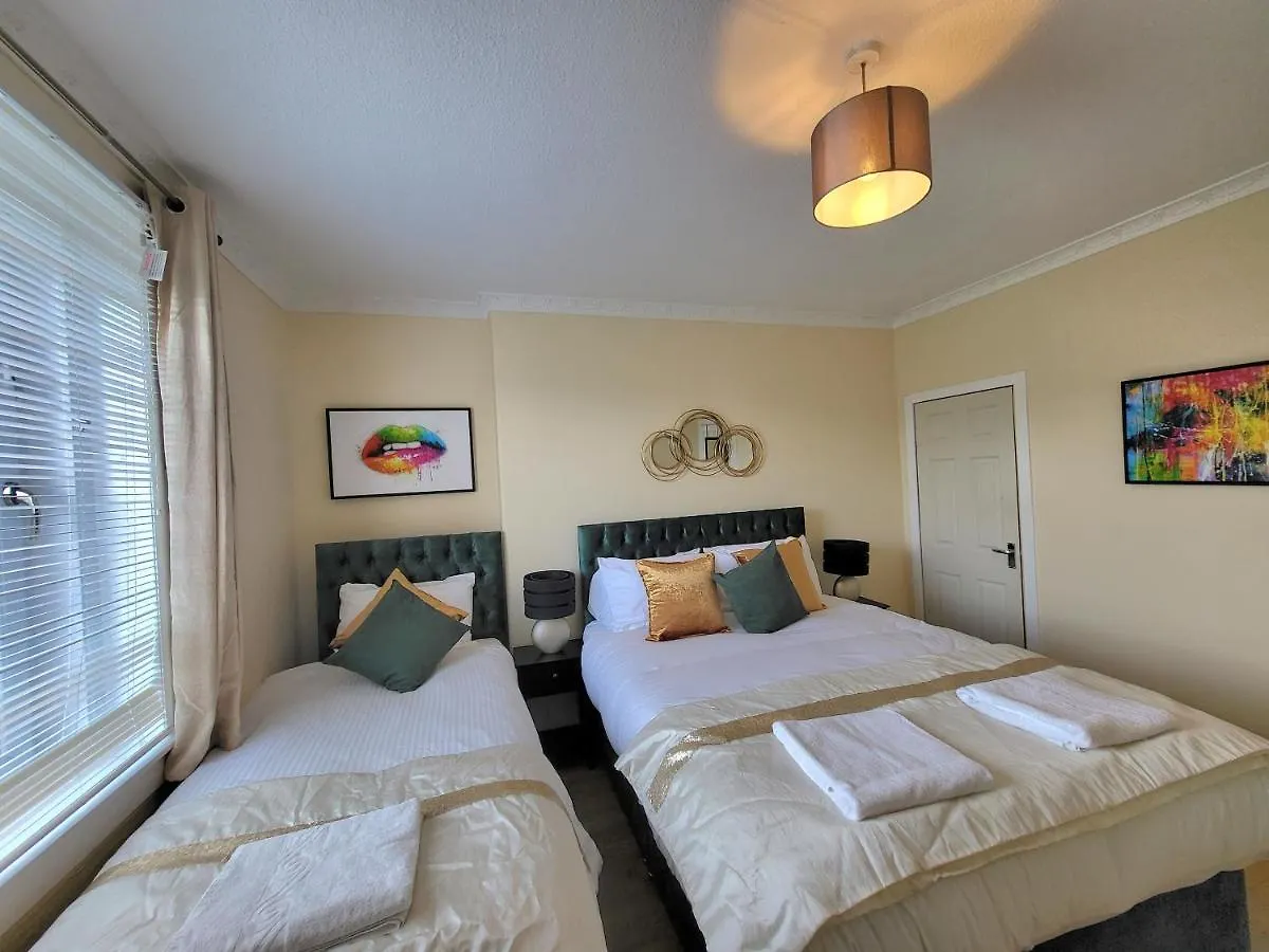 4 Bedrooms Apartment By Sensational Stay Short Lets & Serviced Accommodation Edinburgh 0*,  United Kingdom