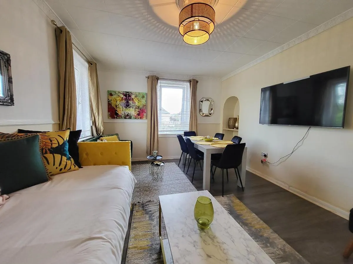 4 Bedrooms Apartment By Sensational Stay Short Lets & Serviced Accommodation Edinburgh 0*,