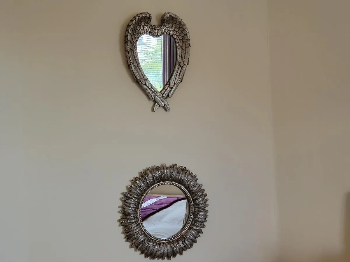 4 Bedrooms Apartment By Sensational Stay Short Lets & Serviced Accommodation Edinburgh United Kingdom